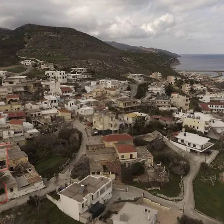 Villa Charming In Chania With Parking Included *